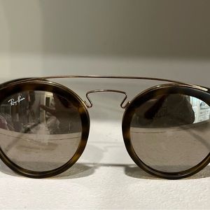 Ray-ban tortoise gold mirrored lens sunglasses